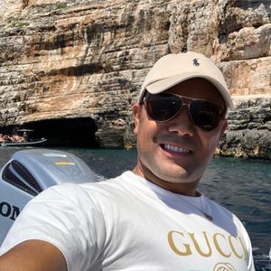 Meet your Posher, Diego